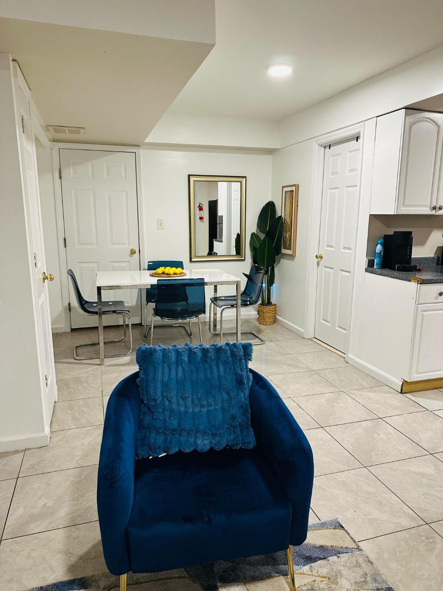 Cosy Bedroom 6 Minutes To Ewr Prudential Hotels Pen Station Newark Zewnętrze zdjęcie
